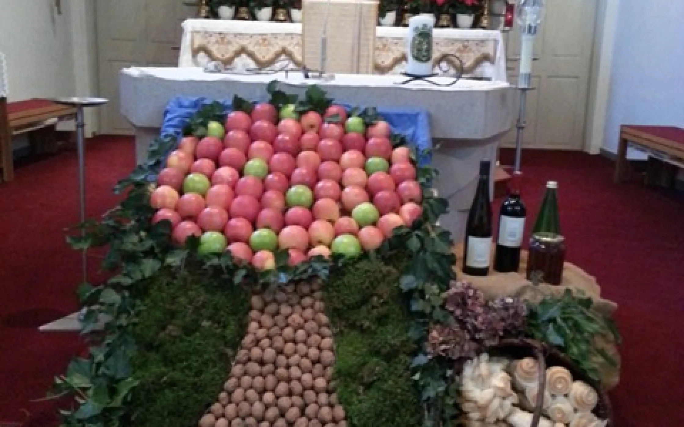 Altar Erntedank 2017.jpg